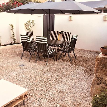 Acogedora Casa Con Patio En El Tiemblo Lejlighed Eksteriør billede
